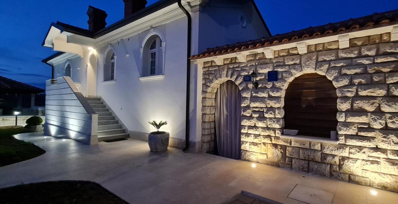 Holiday Apartment Villa Bianca パジン エクステリア 写真