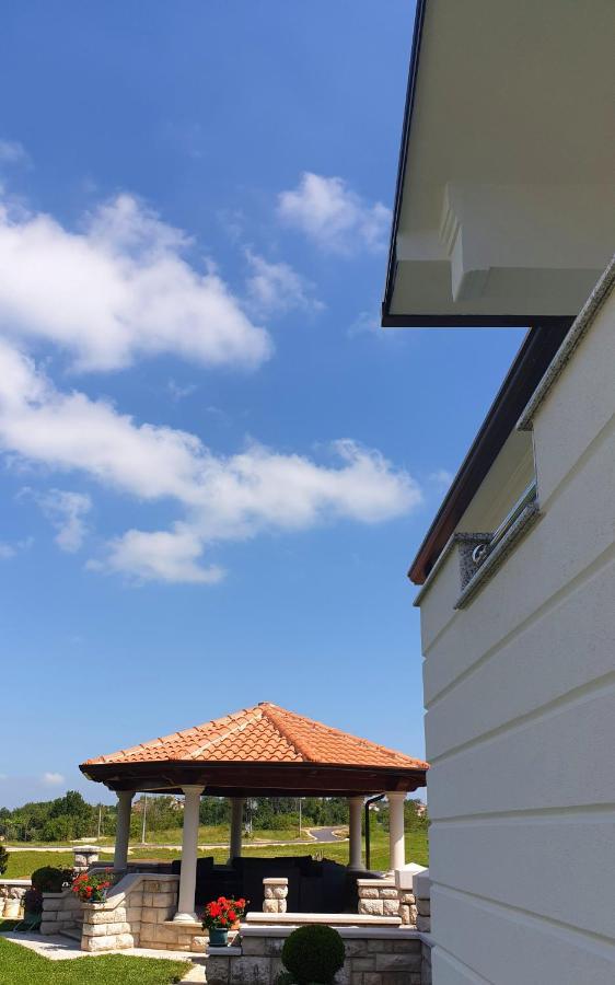 Holiday Apartment Villa Bianca パジン エクステリア 写真